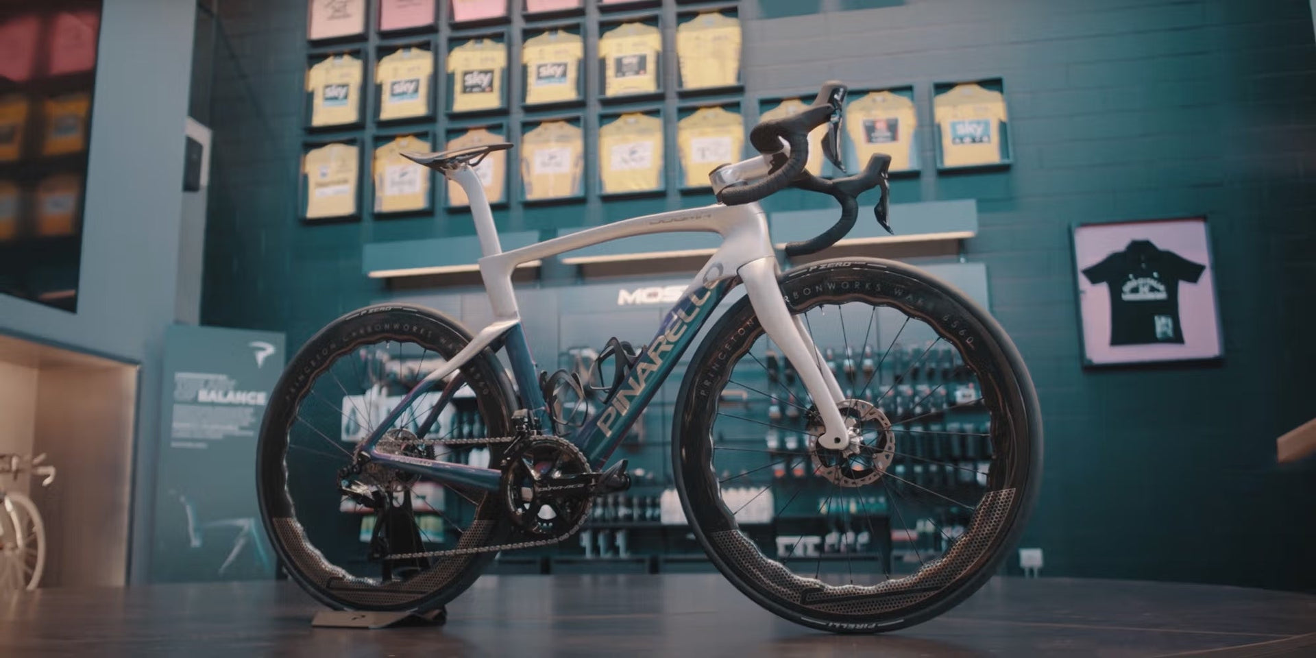 MyWay: custom colours for the new Dogma F