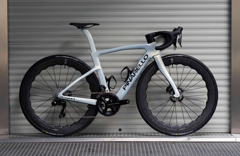 Pinarello Dogma | Size 465 | Luxter Venice | 7195 Kg