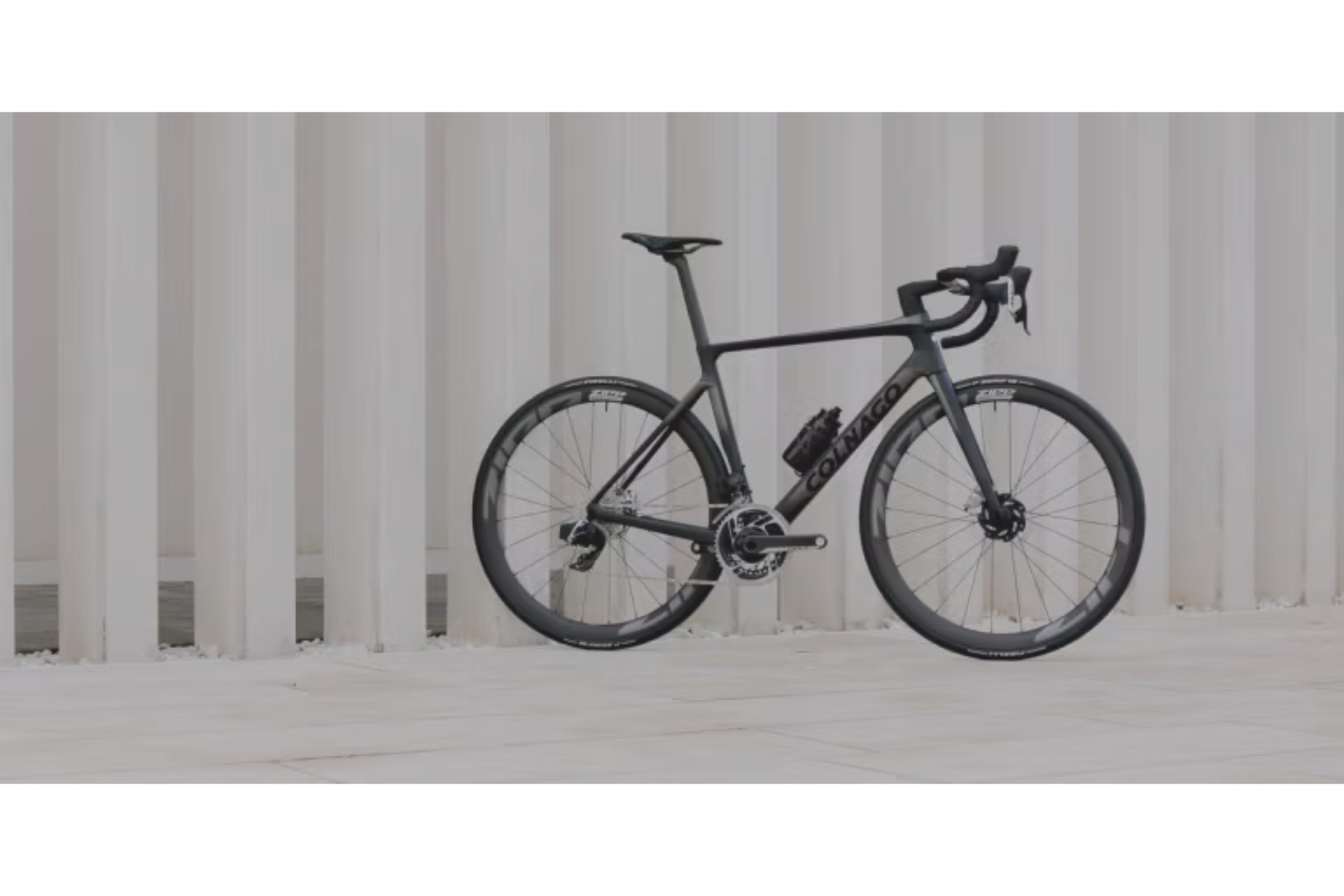 Aero Road Bike Colnago V4Rs complete carbon road bicycle side view