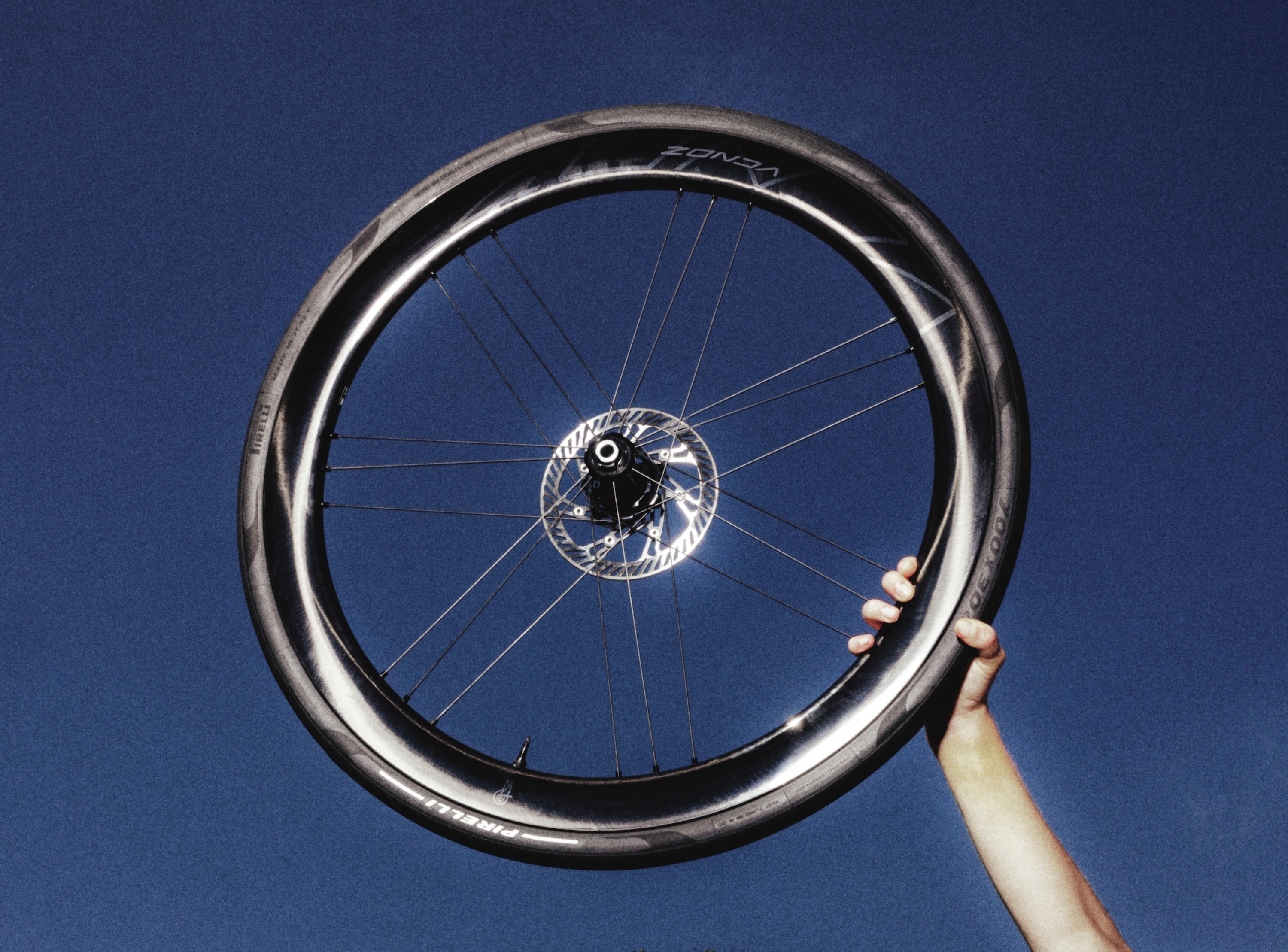 Campagnolo Zonda Carbon All Road: new 50mm hookless-free carbon