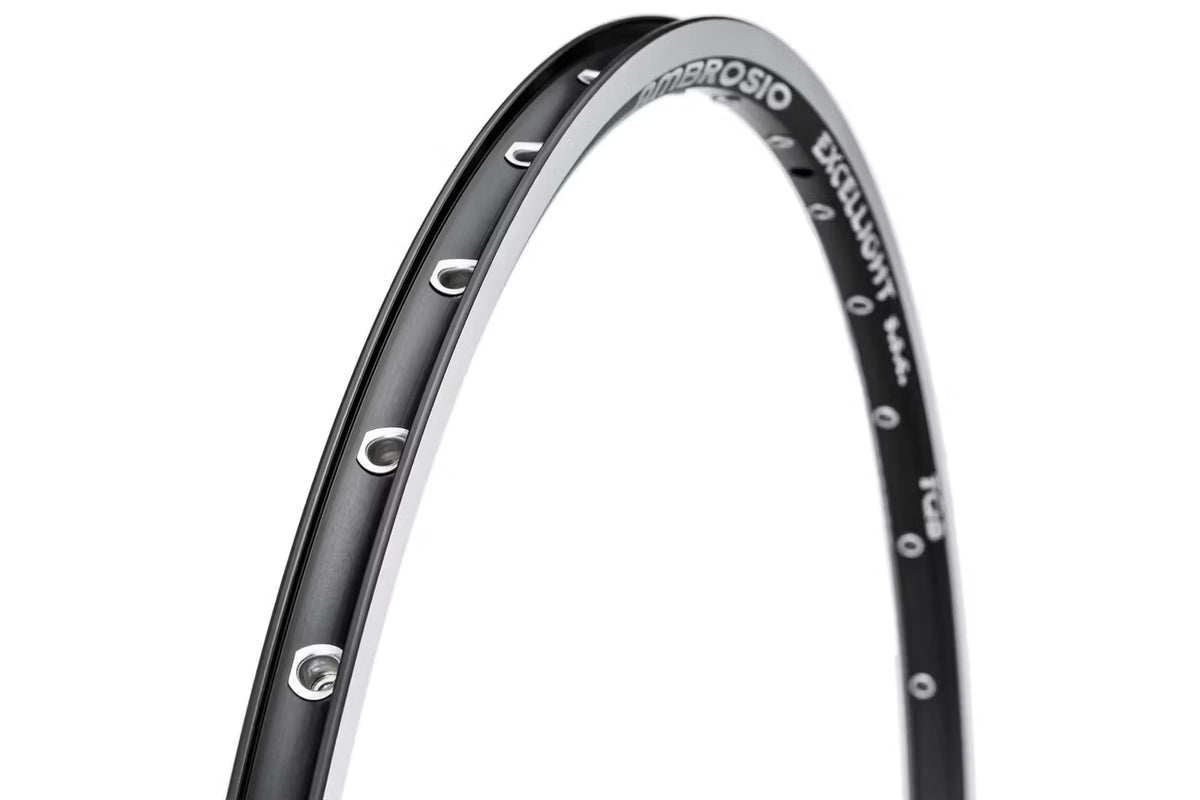 Ambrosio Excellight Clincher Cerchi | Precisione e prestazione