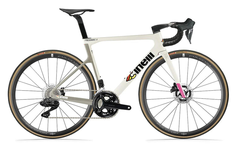 Cinelli Pressure II 2026 | Shimano Dura Ace Disc DI2 12s | Fulcrum Wind 57 | Complete bicycle