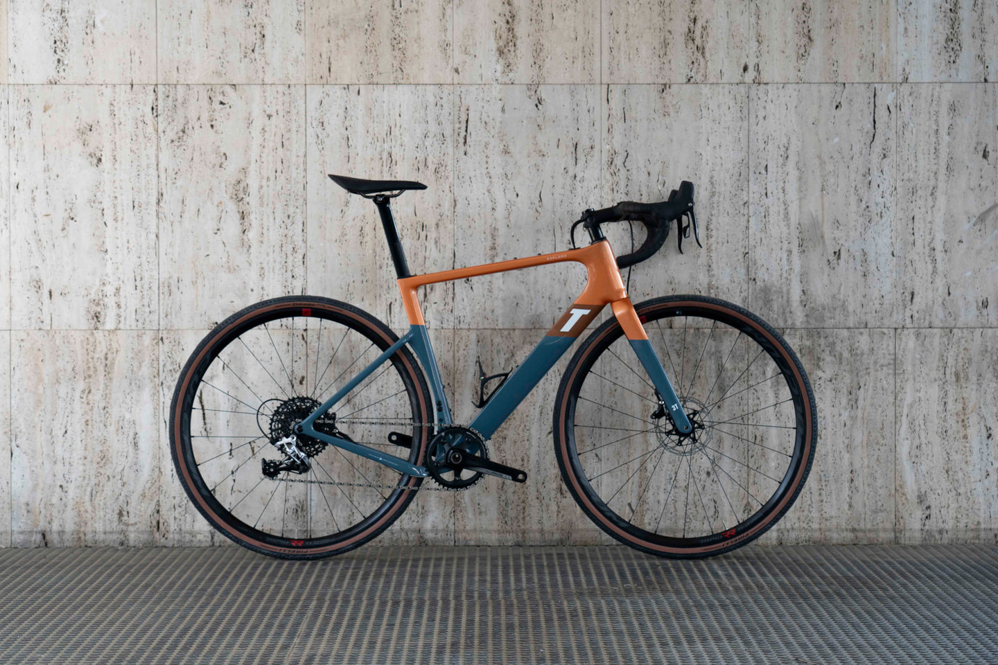 3T Exploro Racemax SRAM Rival 1x11 | Orange-Grey