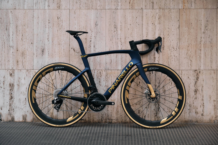 Pinarello Dogma F Q36.5 Team Replica Pidcock Edition | Sram Red AXS | Zipp 454 | Complete bike