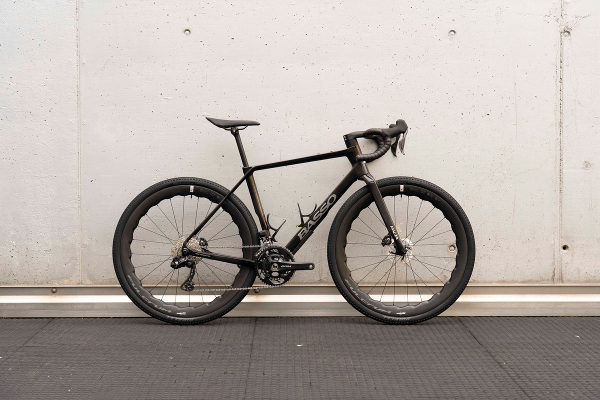 Basso Palta III | Size M | Carbon Chrome | 8.855 kg