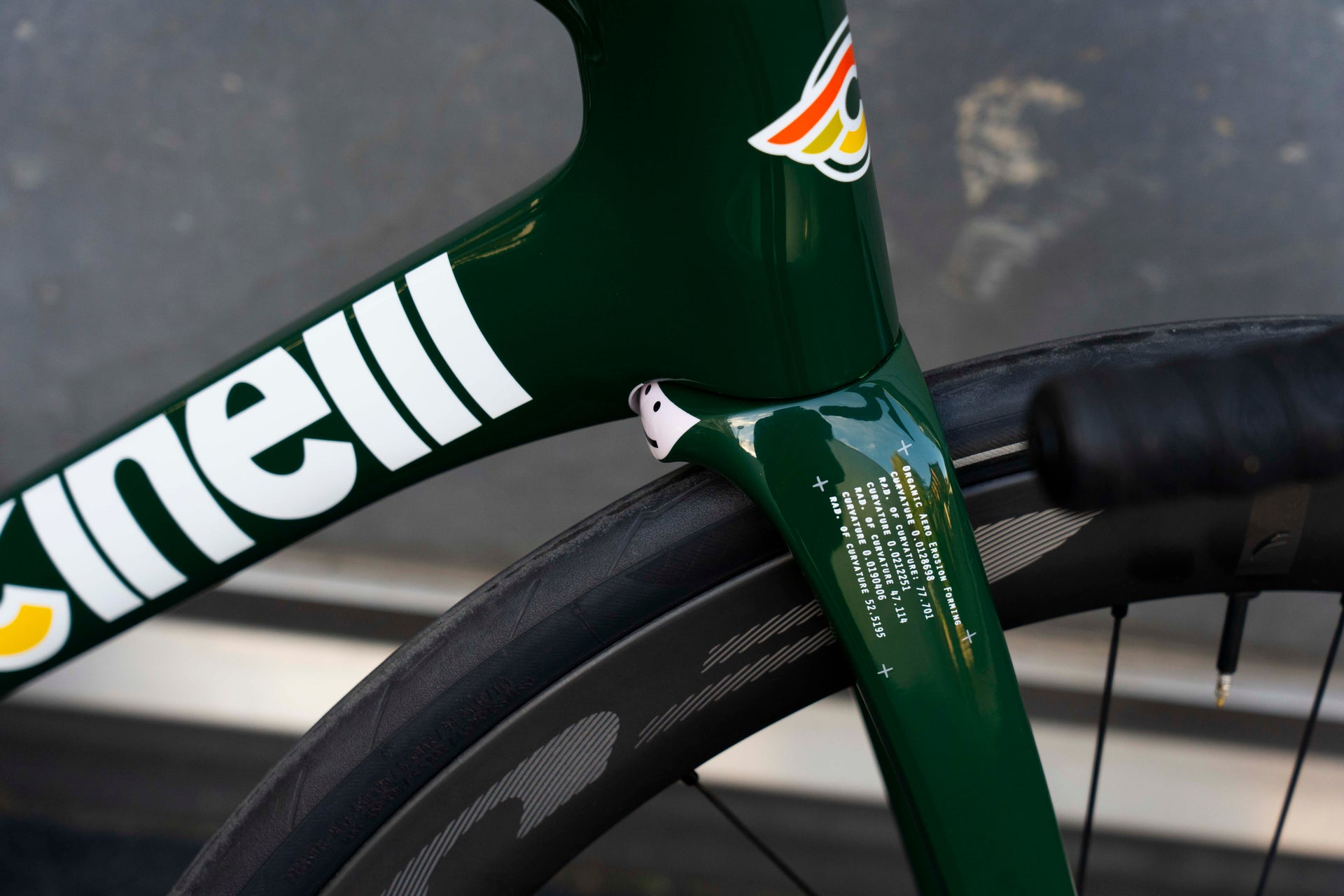 Fork of Cinelli Pressure II aero road bicycle in racing green with Shimano Ultegra Di2, a custom bicycle build by Cicli Corsa.