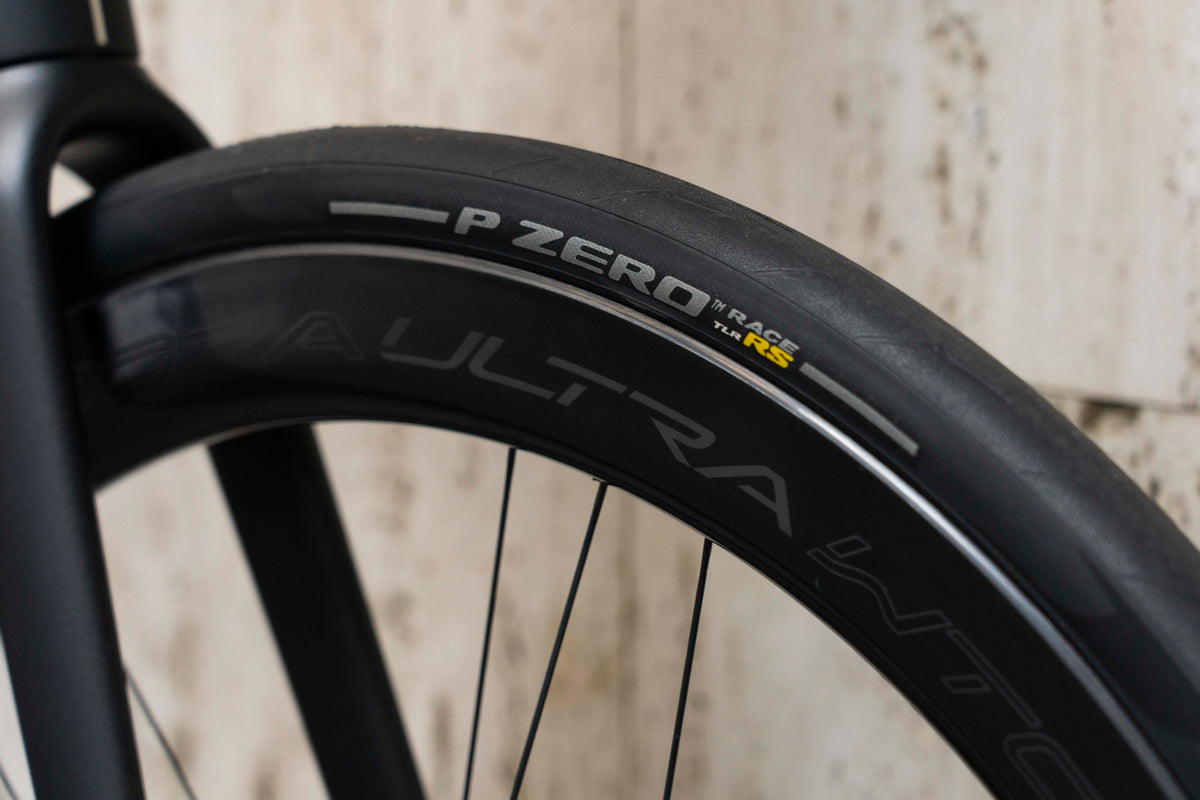 Colnago C72 | Size 550 | HFRD | 7.350 kg Tyres 