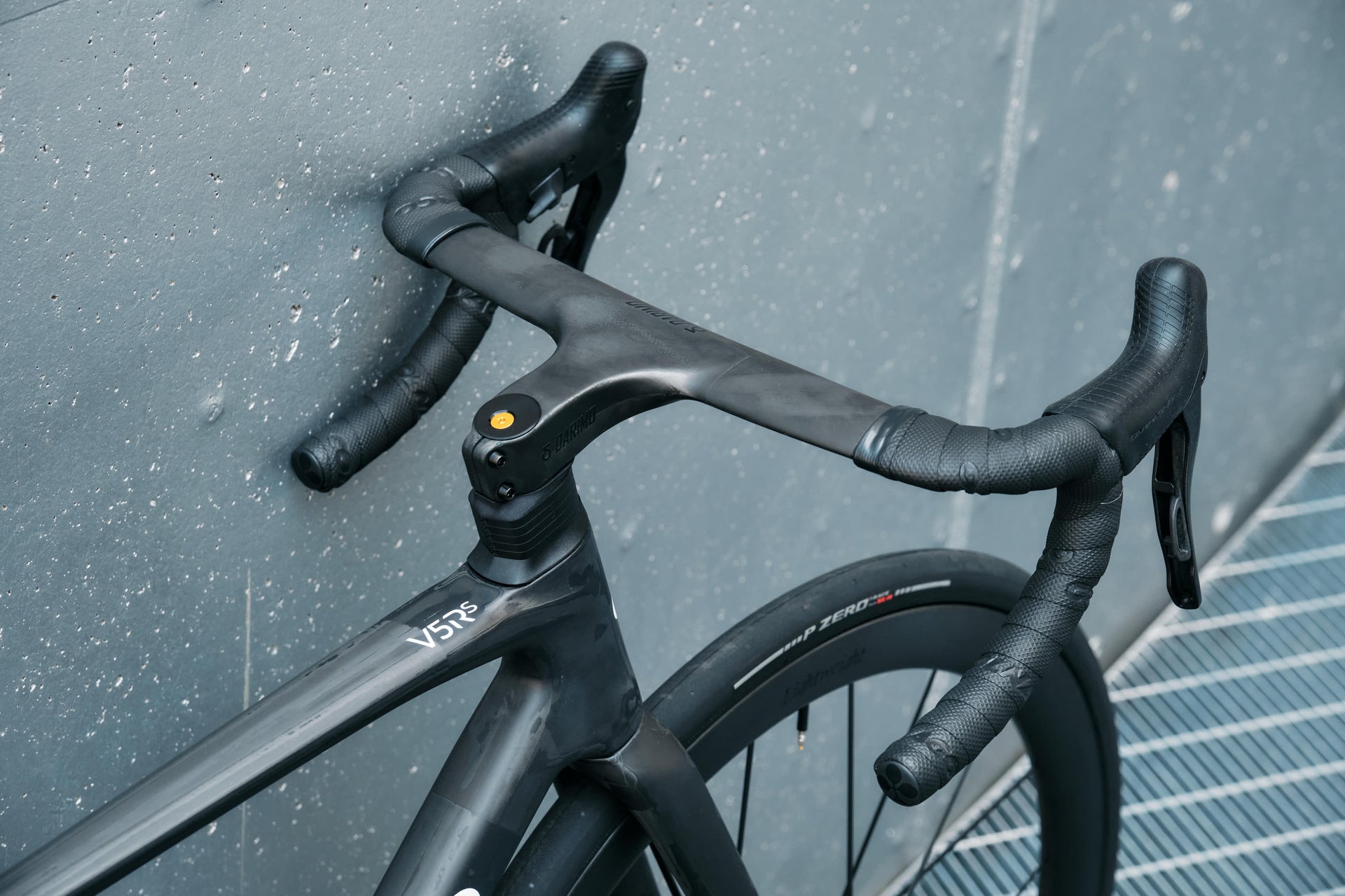 Colnago V5Rs | Size 485 | Raw Carbon Custom Paint Cockpit