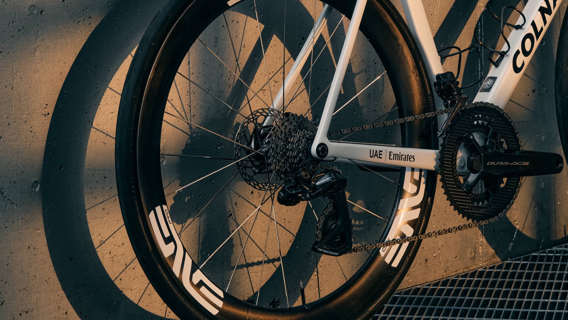 Road Bike Colnago V5Rs UAE Emirates VRWC Shimano Dura-Ace ENVE Pro Alpitude Gardena Superleggero Nexum Drag Carbon-Ti X-Carboring X-Rotor complete bicycle