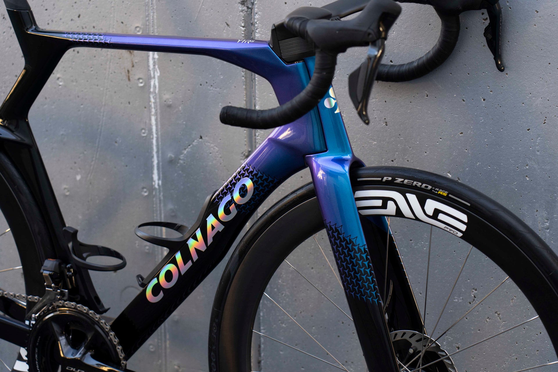 Down tube branding and YSBO paint finish on the Colnago Y1Rs complete bicycle by Cicli Corsa.