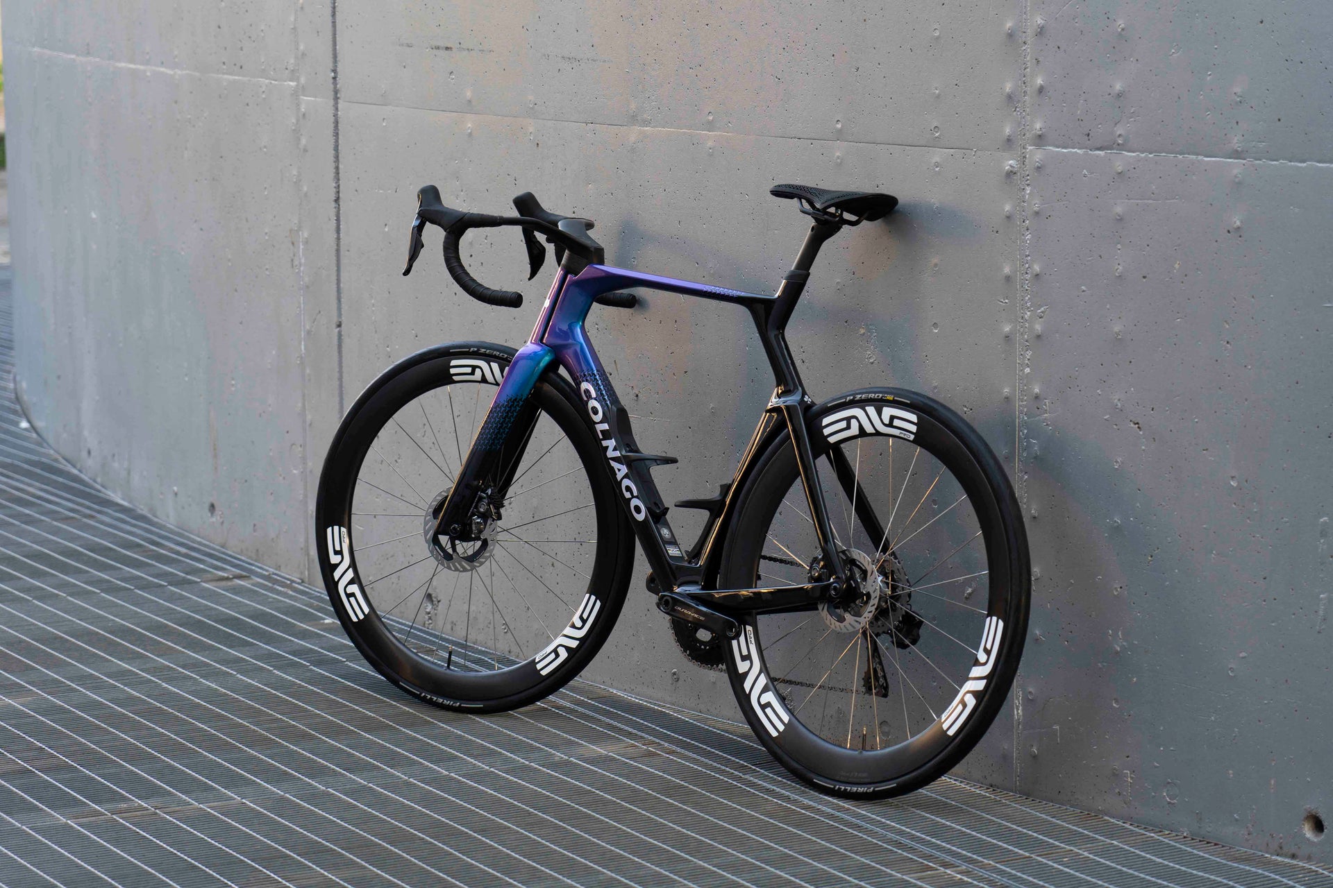 Rear view of the Colnago Y1Rs custom YSBO complete bicycle by Cicli Corsa.