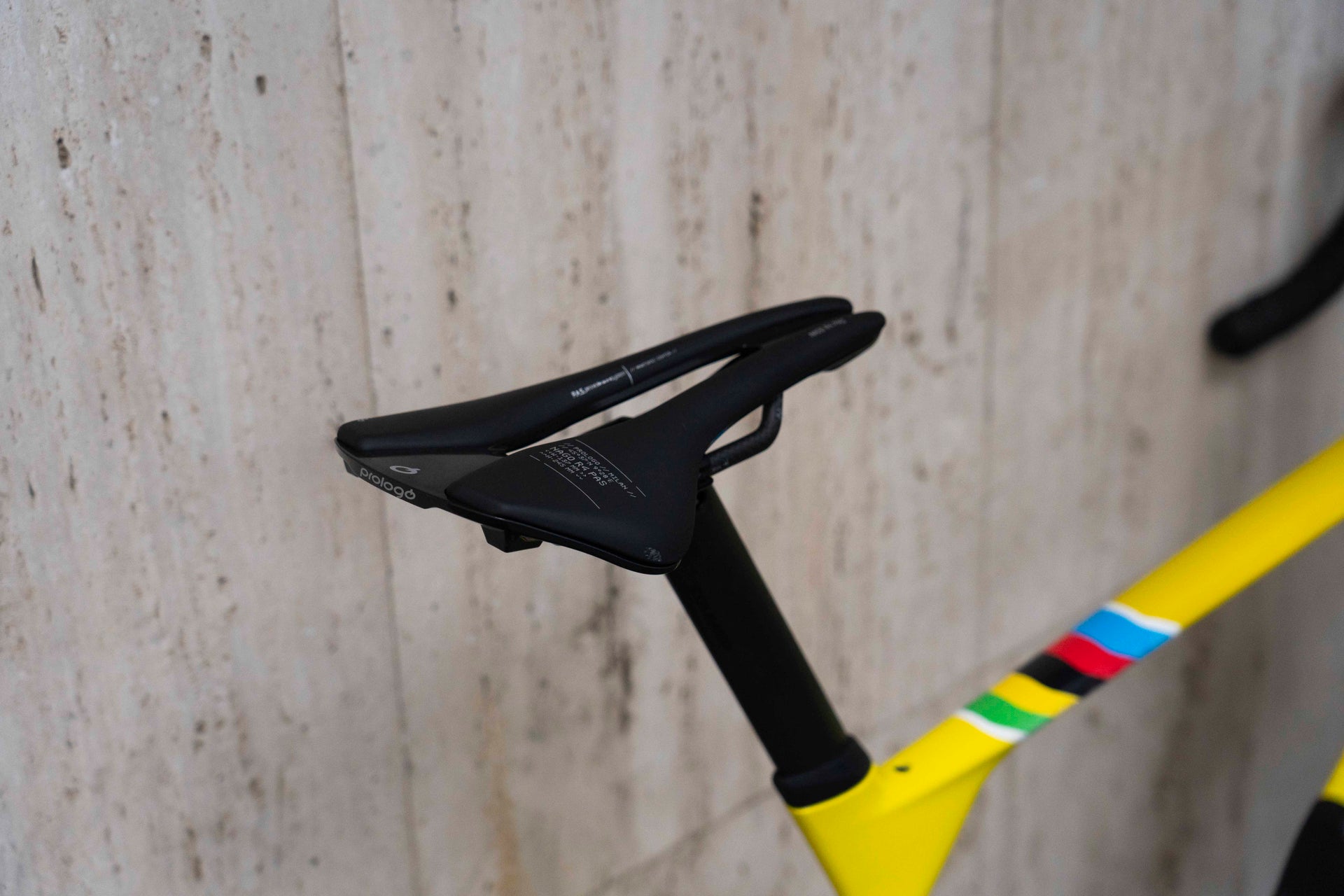 Racing saddle and custom integrated aerodynamic carbon seatpost on the Colnago Y1Rs Tour de France complete bicycle by Cicli Corsa.