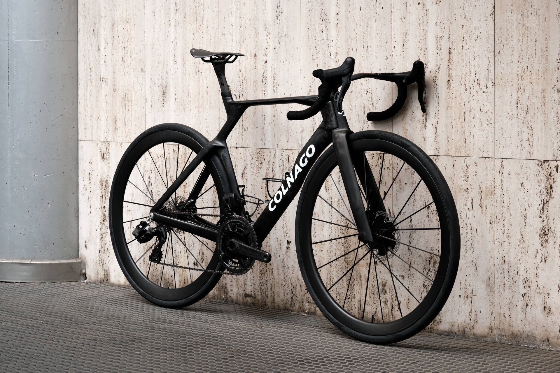 Colnago Y1Rs | Size S | Custom Raw Finish | 6.815 kg Drive Train oblique Front view