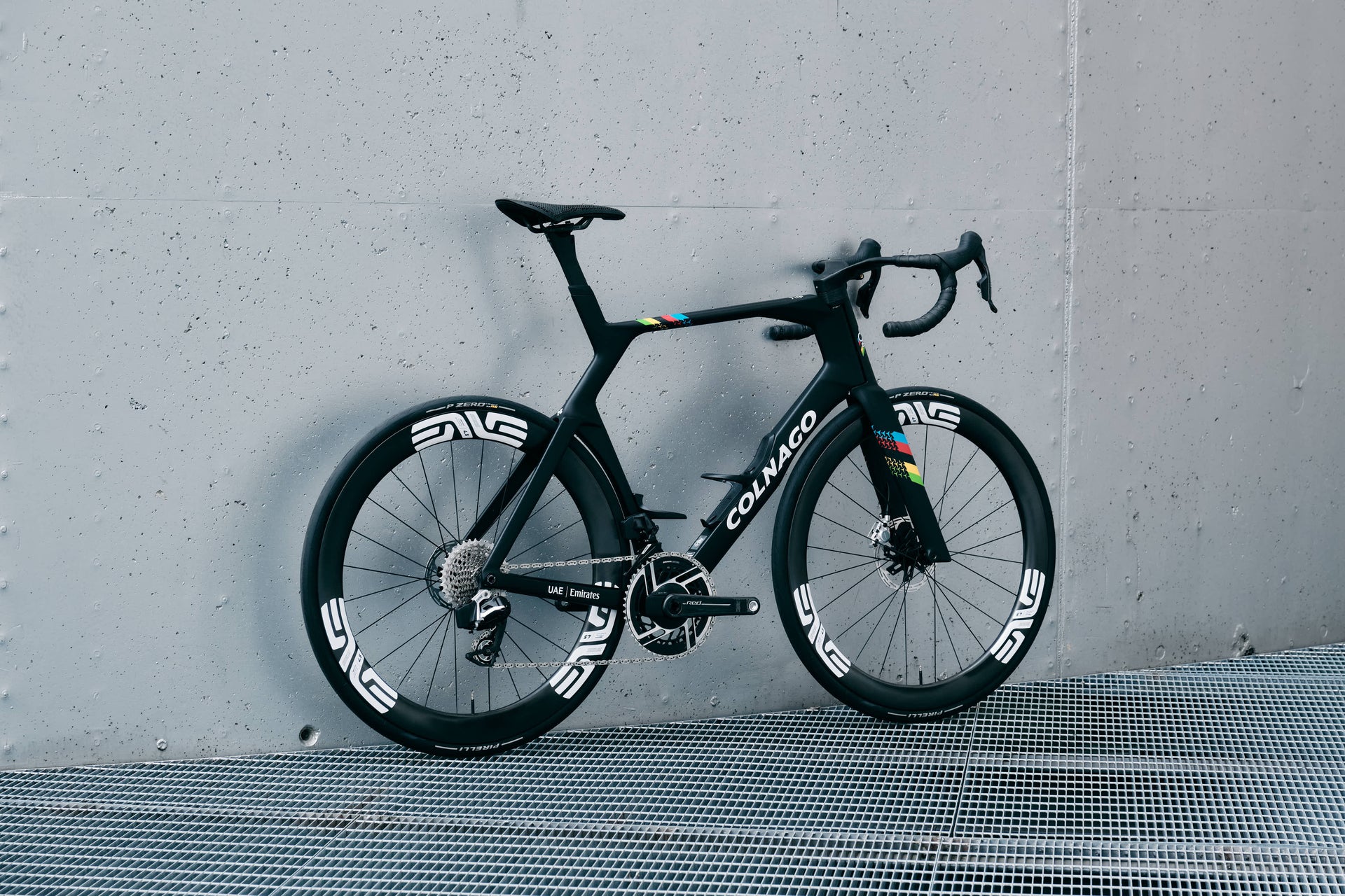 Cicli Corsa Colnago Y1Rs YSBC black XL SRAM  Red Enve SES 4.5  rear view