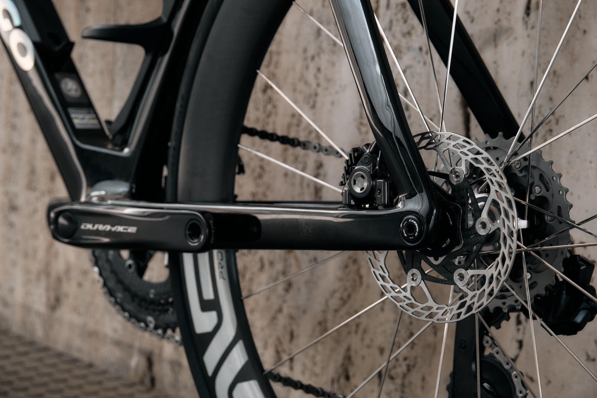Colnago Y1Rs | Size XL | TSBO Dark Series | 7.705 kg Disc brakes