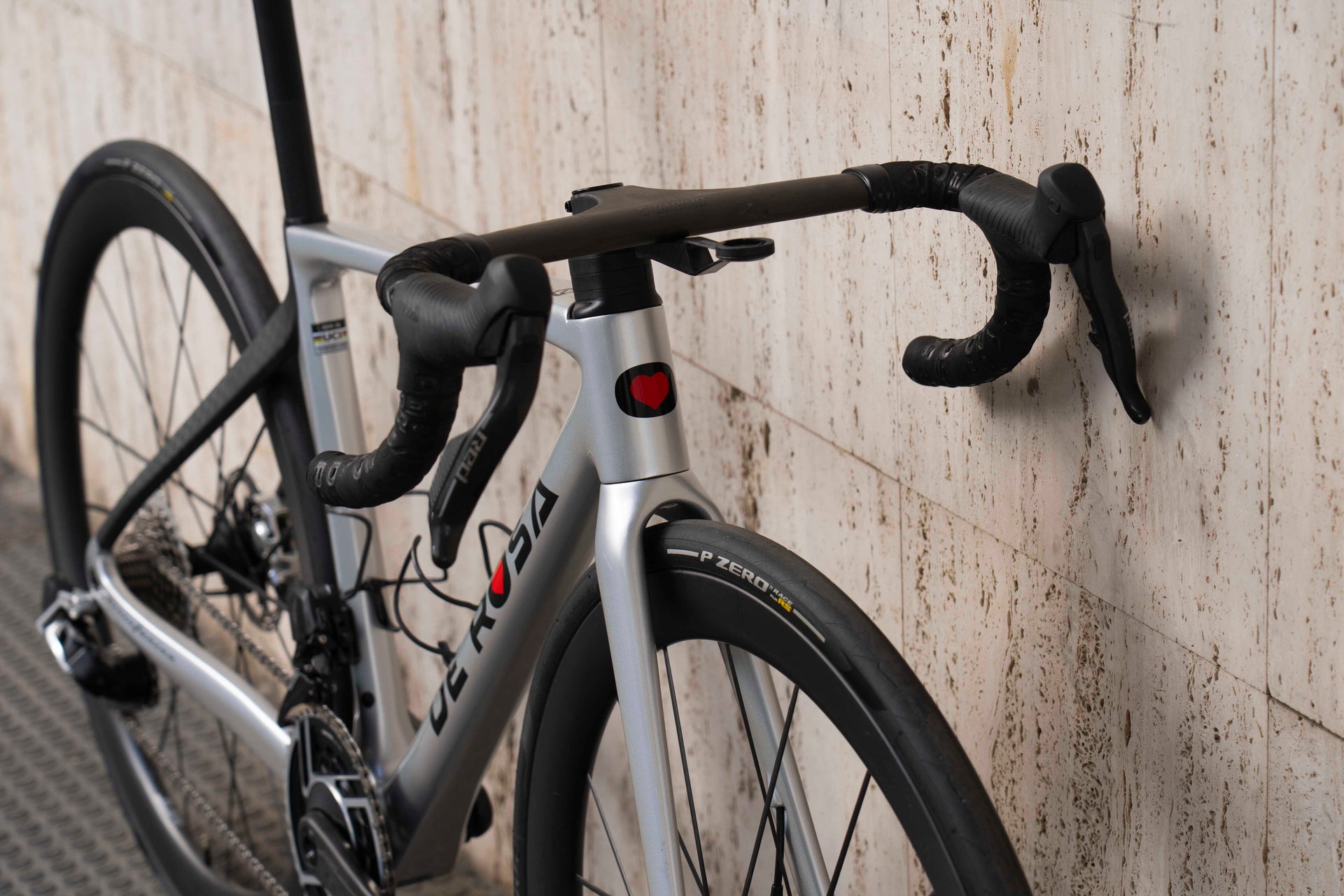 De Rosa 70 | Size 44.5 | Silver | Complete Bicycle Front view