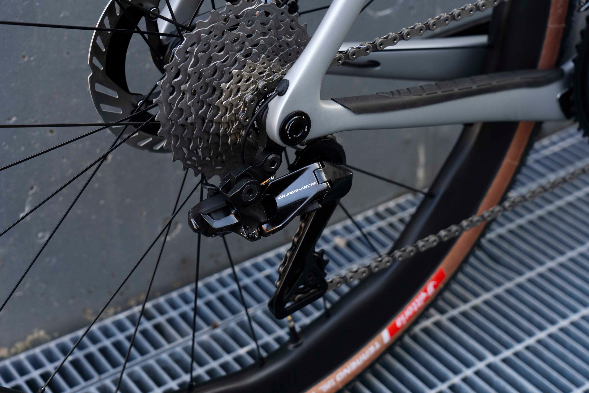 Pinarello GR | Size 545 | Interstellar | 7.705 kg | Gravel Bike Rear Derailleur