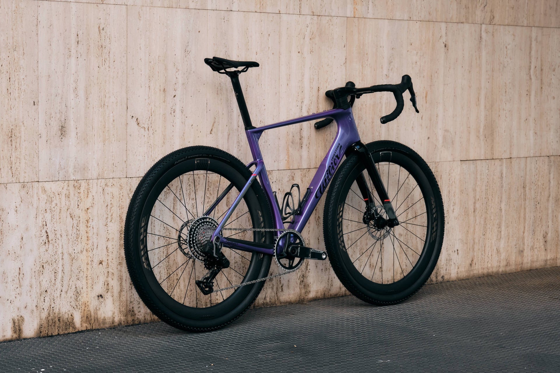 Wilier Rave SLR ID2 Neon Purple Size L Drive train rear oblique Side view Complete bicycle 
