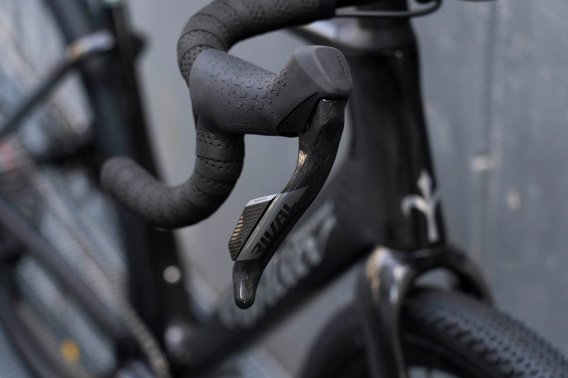 Cicli Corsa Wilier Rave SLR XL Glitch Black Rival XPLR Miche Graff Brake Levers