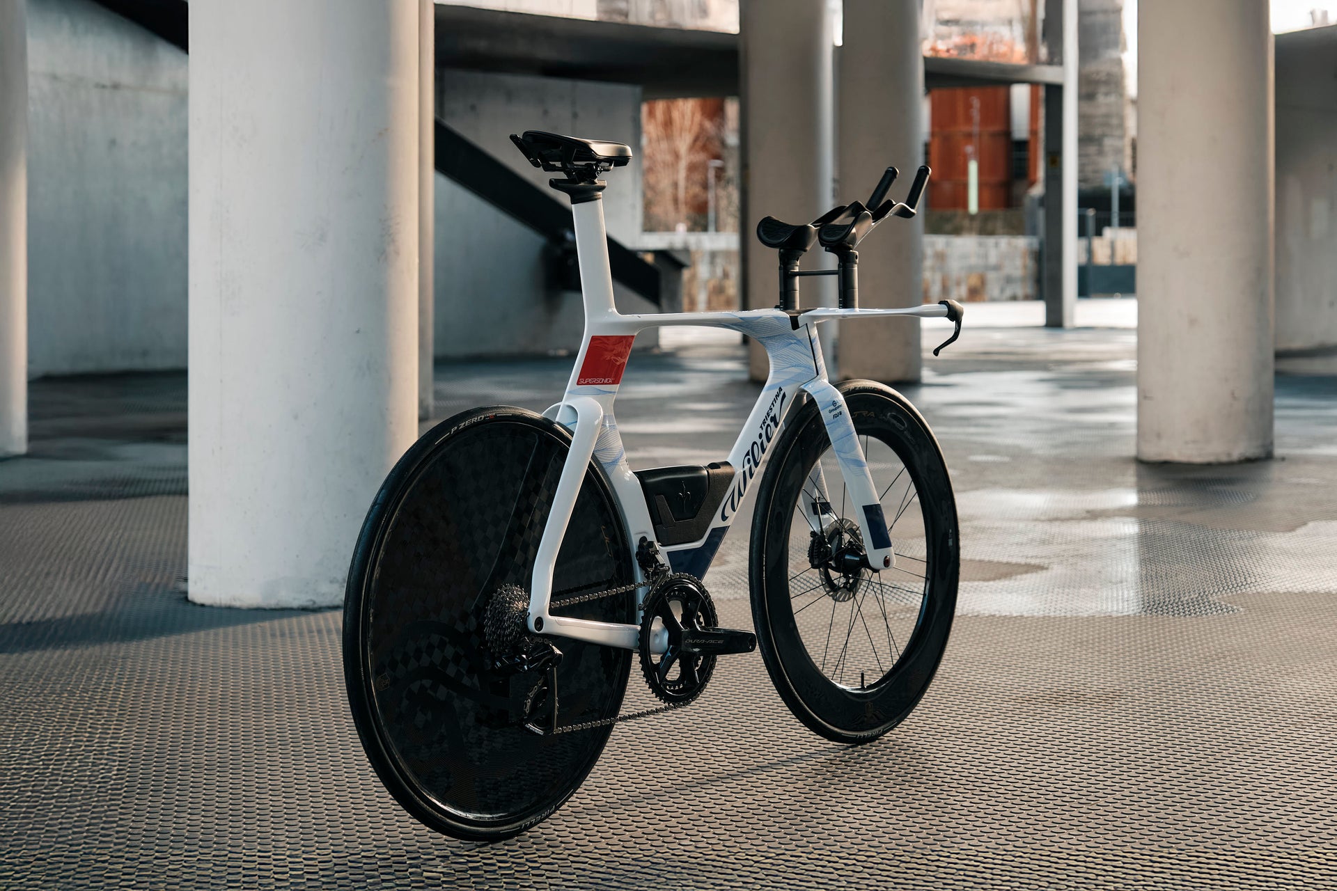 Aero frame details on the Wilier Supersonica custom time trial complete bicycle by Cicli Corsa.