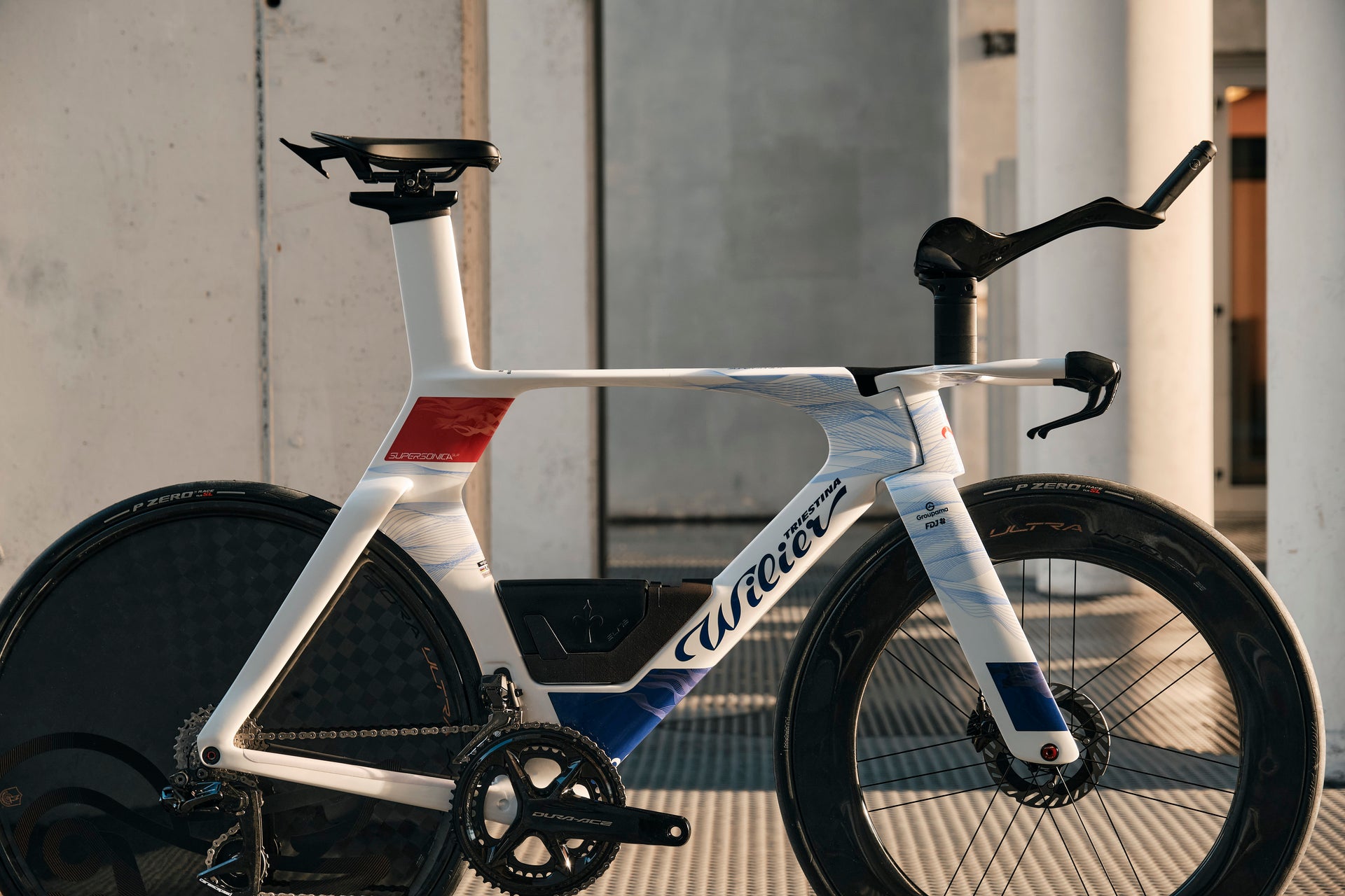 Studio shot of the Wilier Supersonica custom built complete bicycle by Cicli Corsa.