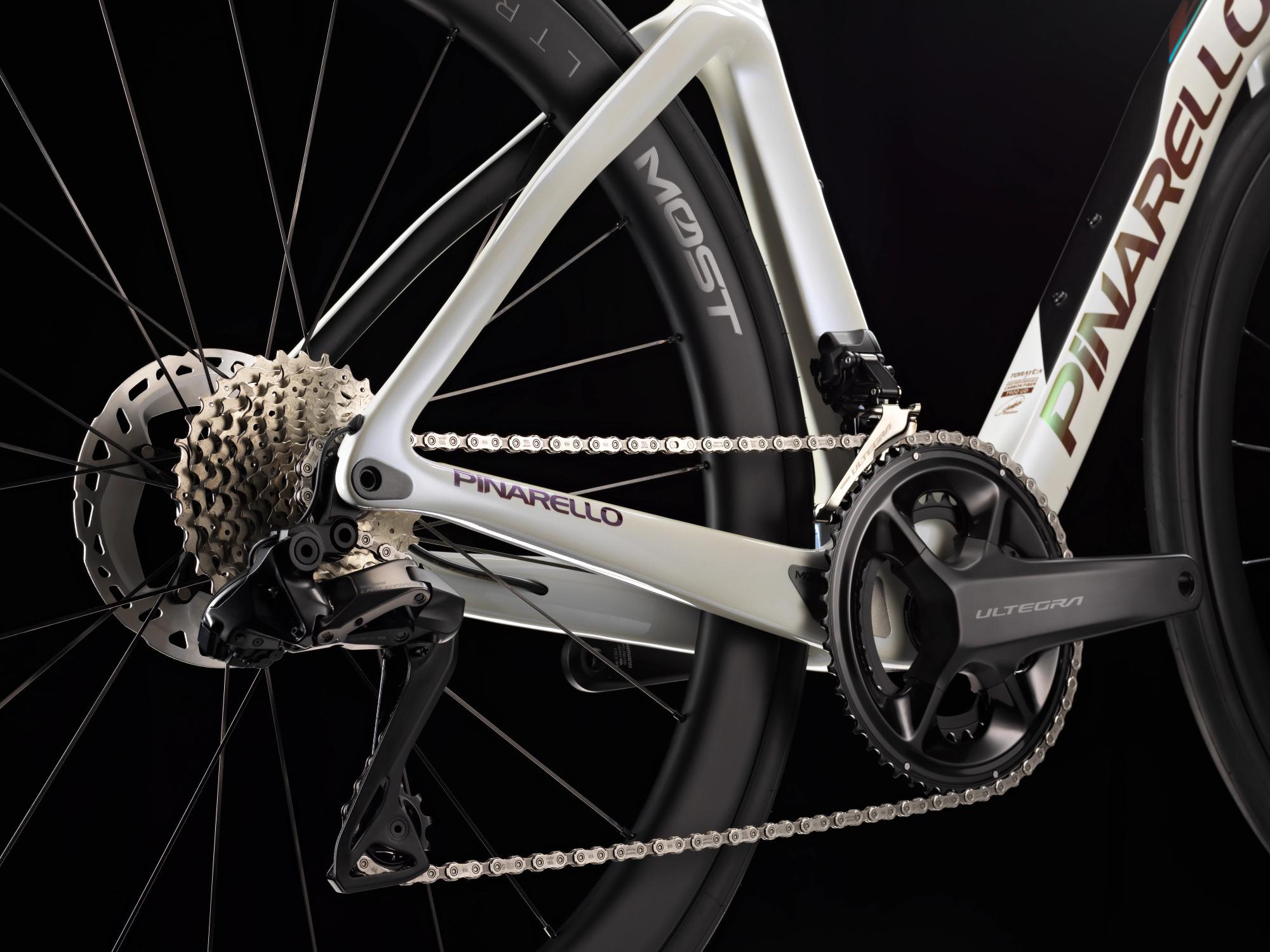Pinarello F7 Disc | Shimano Ultegra Di2 2x12 DB | Complete bike