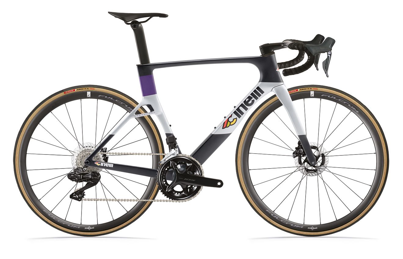 Cinelli Aeroscoop 2026 | Shimano 105 Di2 | Fulcrum Soniq | Cicli Corsa