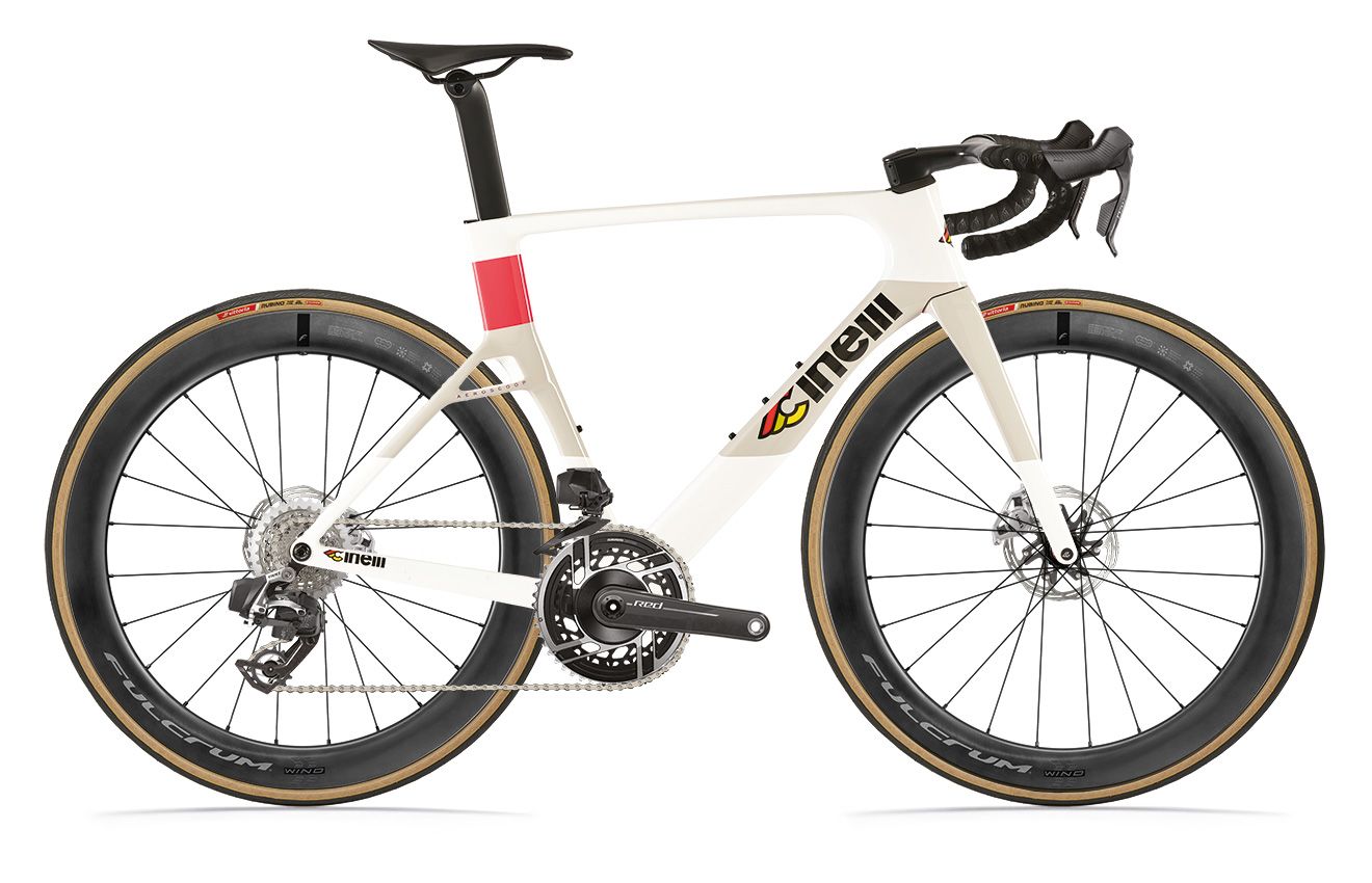 Cinelli Aeroscoop 2026 | SRAM Red AXS E1 | Fulcrum Wind | Cicli Corsa