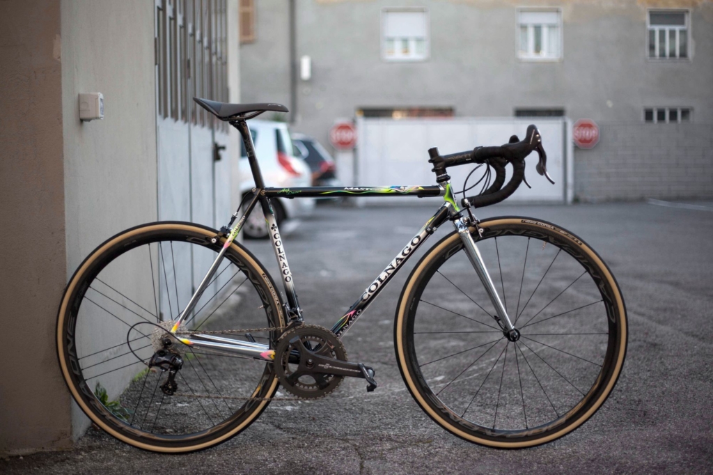 colnago classic road bike